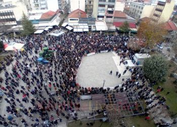 Καρδίτσα: “Ποτάμι οργής” για το δυστύχημα των Τεμπών (ΦΩΤΟ)