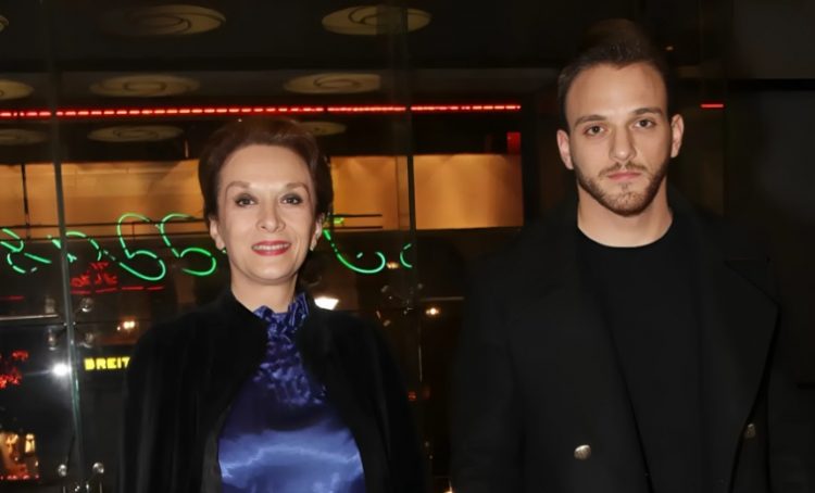 Βαρύ πένθος για την ηθοποιό Μαίρη Βιδάλη – Έφυγε από την ζωή ο γιος της