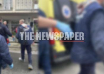 Τραυματισμός εργάτη σε σχολείο του Βόλου – Πήγε να επισκευάσει την οροφή και του έπεσε στο κεφάλι (ΕΙΚΟΝΕΣ)