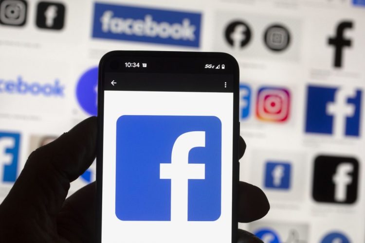 Ξεσηκωμός σε παραθαλάσσιο χωριό της Λάρισας – Σελίδα στο facebook γράφει σωρηδόν επώνυμα κουτσομπολιά για κατοίκους του!