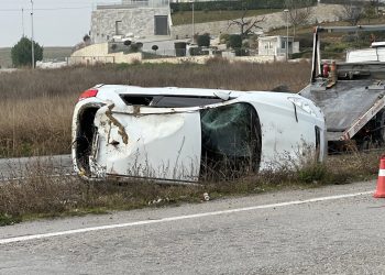 “Τούμπαρε”, ύστερα από τρελή πορεία, ΙΧΕ στην Ε.Ο Λάρισας – Τρικάλων (ΕΙΚΟΝΕΣ)