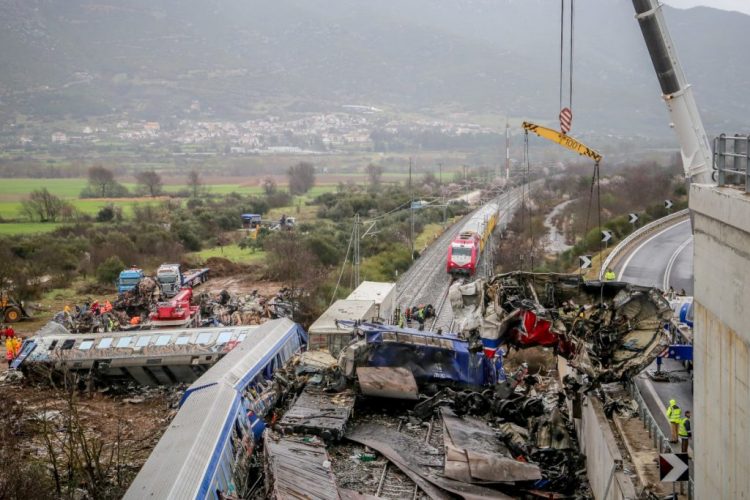 Τέμπη: Χωρίς εισαγγελική παραγγελία το μπάζωμα στο σημείο του δυστυχήματος – Αποκαλυπτικό έγγραφο