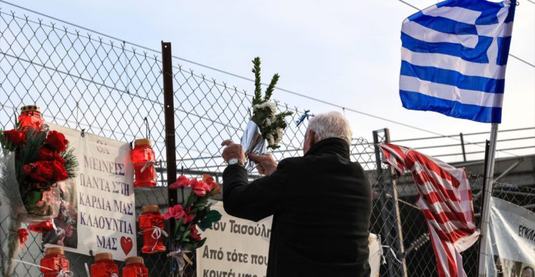 Τέμπη: Συγγενείς θυμάτων ζητούν από τον Εθνικό Οργανισμό Διερεύνησης Αεροπορικών και Σιδηροδρομικών Ατυχημάτων αναβολή ανακοίνωσης του πορίσματός του