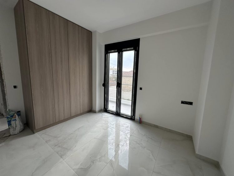 ΤΡΙΚΑΛΑ | Προς ΠΩΛΗΣΗ νεόδμητο διαμέρισμα 1ου ορόφου 45τμ