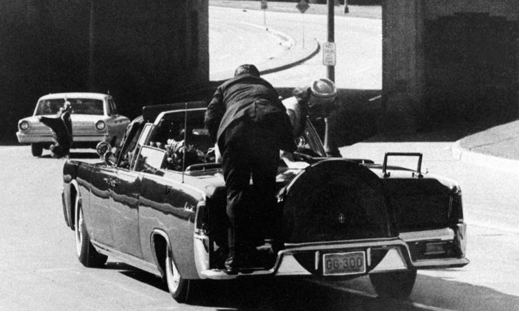 Πέθανε ο Κλιντ Χιλ: Ο πράκτορας που έσωσε την Τζάκι Κένεντι