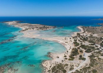 Το Ελαφονήσι στην κορυφή του κόσμου – Η καλύτερη παραλία της υφηλίου σύμφωνα με το TripAdvisor