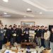 Στον Δήμαρχο Μετεώρων η ομάδα ποδοσφαίρου του ΓΕΛ Καλαμπάκας  που αναδείχτηκε Πρωταθλήτρια στο Σχολικό Πρωτάθλημα του νομού Τρικάλων