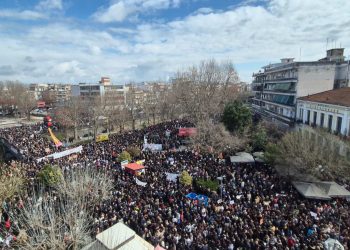 Λαϊκός ξεσηκωμός – “σεισμός” στα Τρίκαλα για το έγκλημα των Τεμπών (ΝΕΕΣ ΕΝΤΥΠΩΣΙΑΚΕΣ ΕΙΚΟΝΕΣ)