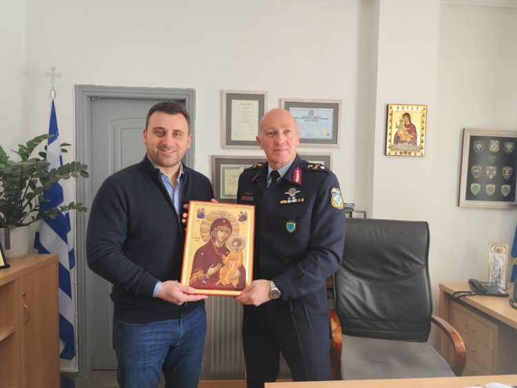 Συνάντηση του Δημάρχου Μετεώρων με τον Διευθυντή της Διεύθυνσης Αστυνομίας Τρικάλων – Ενίσχυση της συνεργασίας για την ασφάλεια του δήμου