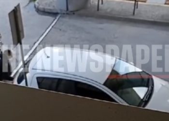 Βόλος: Πάρκαρε σε θέση ασθενοφόρου και του ξήλωσαν τις πινακίδες – Δείτε βίντεο