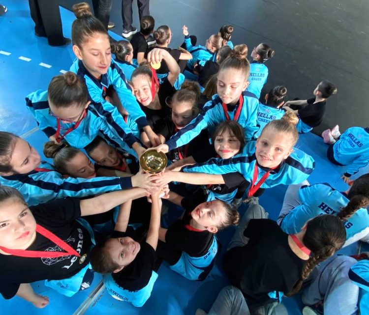 Τρικαλινές Cheerleaders σαρώνουν!
