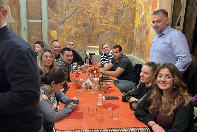 Ο Σύνδεσμος Διαιτητών Πετοσφαίρισης Κεντρικής Ελλάδας έκοψε την πρωτοχρονιάτικη πίτα του στα Μεζεδοκαμώματα