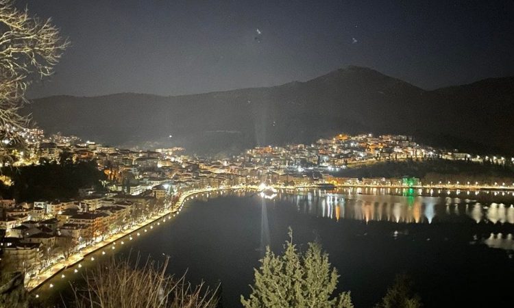 Λίμνη Καστοριάς: Τι μπορείτε να κάνετε εκεί για να βιώσετε την «μαγεία» του τόπου