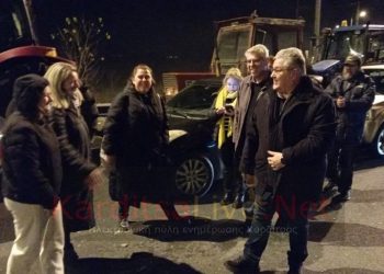 Μπλόκο Ε65: ΚΚΕ και Κουτσούμπας συμφωνούν με τα αιτήματα των αγροτών και τα έχουν στο επίκεντρο (ΕΙΚΟΝΕΣ)