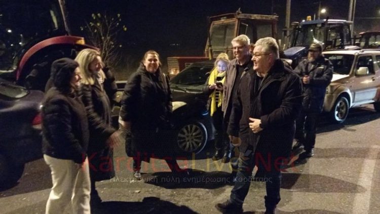 Μπλόκο Ε65: ΚΚΕ και Κουτσούμπας συμφωνούν με τα αιτήματα των αγροτών και τα έχουν στο επίκεντρο (ΕΙΚΟΝΕΣ)