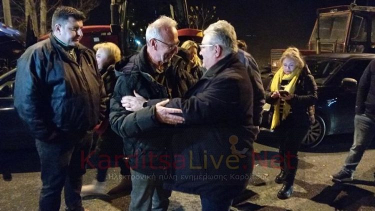 Μπλόκο Ε65: ΚΚΕ και Κουτσούμπας συμφωνούν με τα αιτήματα των αγροτών και τα έχουν στο επίκεντρο (ΕΙΚΟΝΕΣ)
