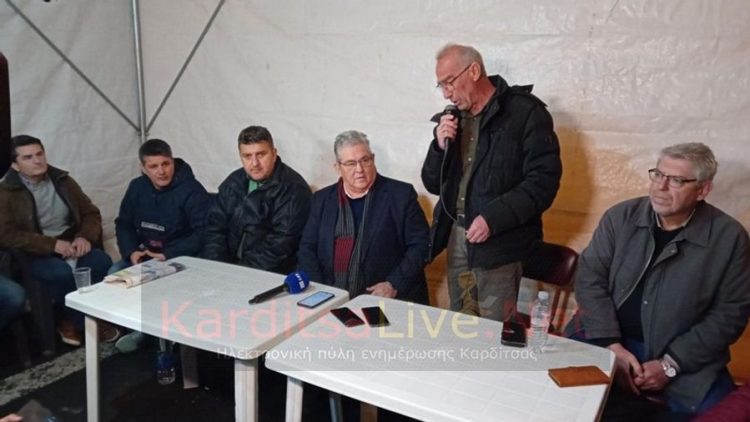 Μπλόκο Ε65: ΚΚΕ και Κουτσούμπας συμφωνούν με τα αιτήματα των αγροτών και τα έχουν στο επίκεντρο (ΕΙΚΟΝΕΣ)