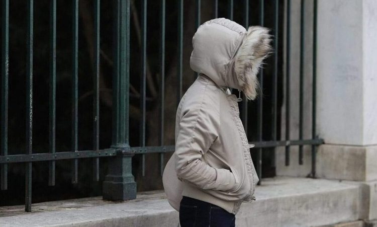 Καιρός: Ο ασυνήθιστος αντικυκλώνας κρατάει το κρύο στην Ελλάδα – Πόσο θα διαρκέσει