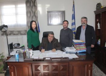 Έπεσαν υπογραφές από τον δήμαρχο Πύλης Κωνσταντίνο Μαράβα