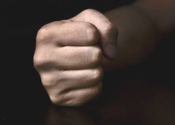 Φύλακας του Ιδρύματος Αγωγής Ανηλίκων και κρατούμενος πιάστηκαν στα χέρια-Τα προηγούμενα και οι απειλές