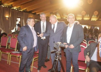 Συνάντηση Κωνσταντίνου Μαράβα με τον Κώστα Τσιάρα