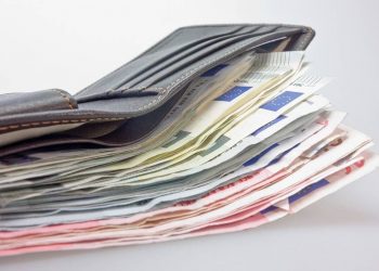 Δισεκατομμυριούχος λέει ότι δεν θα γίνετε ποτέ πλούσιοι αν δεν κάνετε αυτή τη θυσία