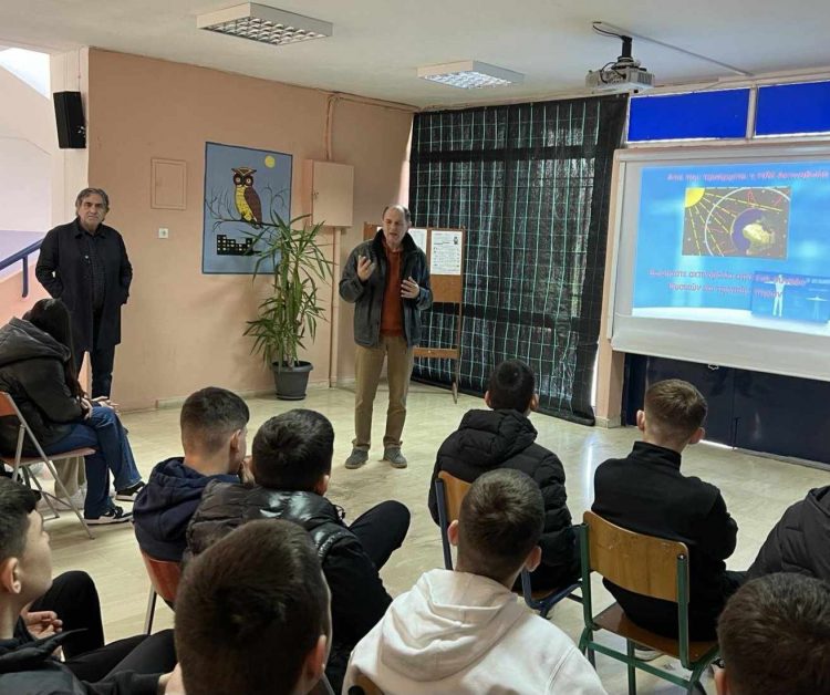 Γυμνάσιο Οιχαλίας: «Επιπτώσεις της ηλεκτρομαγνητικής ακτινοβολίας στον ανθρώπινο οργανισμό»