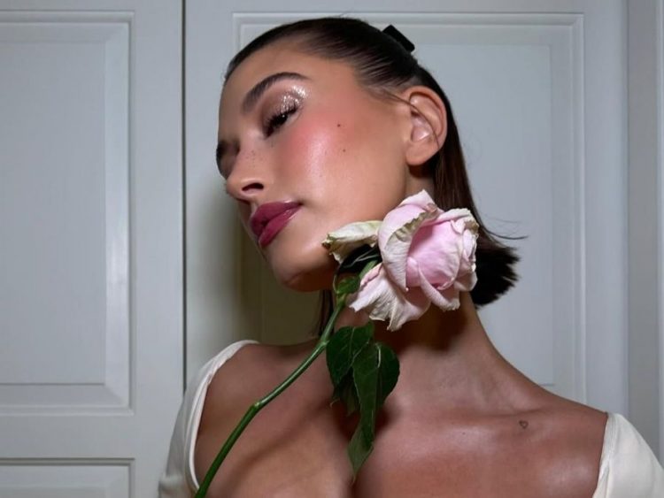Watercolour makeup: Η νέα hot τάση της άνοιξης έρχεται να φωτίσει τα χαρακτηριστικά του προσώπου μας