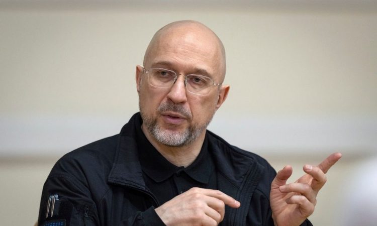 Oυκρανία: «Θα κάνουμε ό,τι μπορούμε για να διατηρήσουμε τους δεσμούς με τις ΗΠΑ»