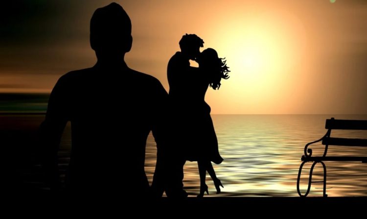 Μπάχαλο στη δικαστική αίθουσα του Βόλου με εραστές, ροζ βίντεο και απιστίες