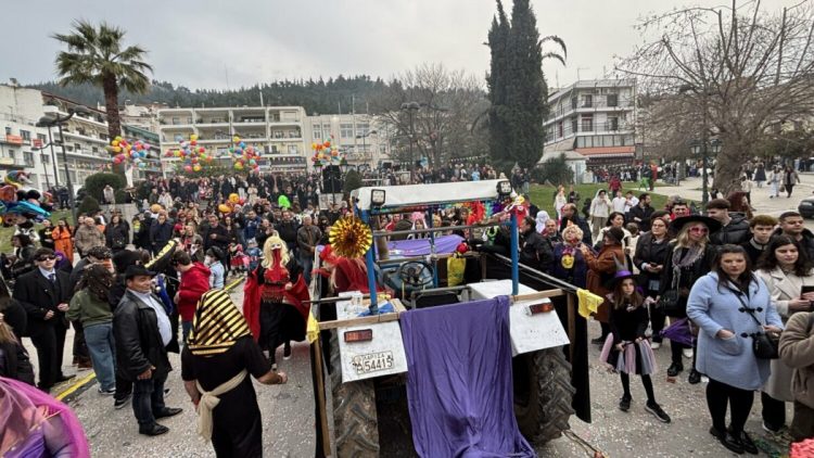 Φάρσαλα: Tο βίντεο της Καρναβαλικής παρέλασης 2025