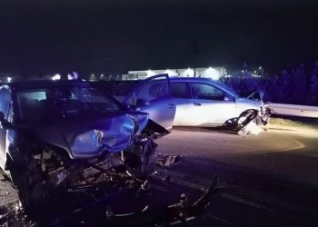 Λάρισα: Συναγερμός στις αρχές για σύγκρουση αυτοκινήτων με δύο τραυματίες στην παλιά εθνική οδό 