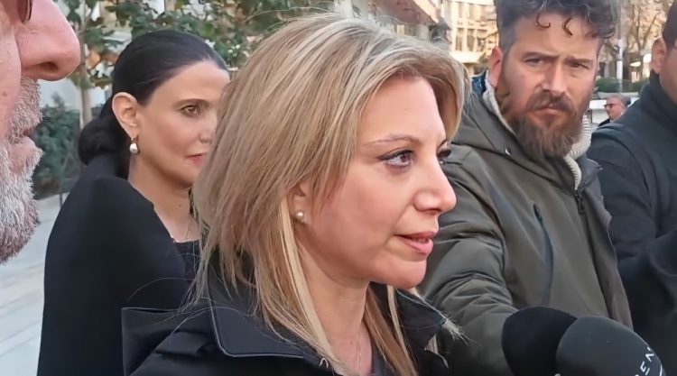 Λάρισα: Λάβρος η Καρυστιανού κατά του Εφέτη Ανακριτή για τα Τέμπη – «Δεν τον ενδιαφέρει η αλήθεια, μπήκε εκεί με συγκεκριμένο σκοπό…» (ΒΙΝΤΕΟ)