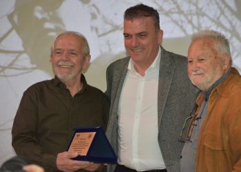Άνοιξε τις πύλες του το 8ο Πανόραμα Ελληνικού Κινηματογράφου στη Λάρισα – Βραβεύτηκε ο σπουδαίος ηθοποιός Γιώργος Αρμένης (ΕΙΚΟΝΕΣ – ΒΙΝΤΕΟ)