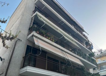 Λαρισαίος 43 ετών ο άντρας που σκοτώθηκε πέφτοντας από 4ο όροφο πολυκατοικίας στο κέντρο της πόλης – Δείτε φωτογραφίες