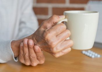 Νόσος Πάρκινσον: Θα διπλασιαστούν τα κρούσματα έως το 2050, λένε οι ειδικοί