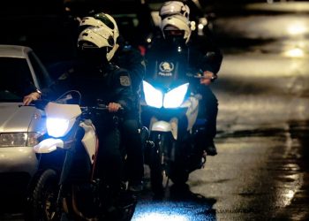Βόλος: Μαχαίρι, σουγιά και λοστό στην κατοχή του 37χρονου που επιτέθηκε στην 21χρονη σύντροφό του