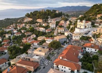 Γνωρίζοντας την Κυπαρισσία