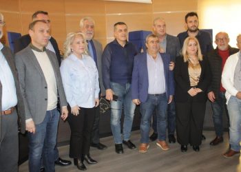 Κλειστό Κολυμβητήριο Στον Δήμο Πύλης