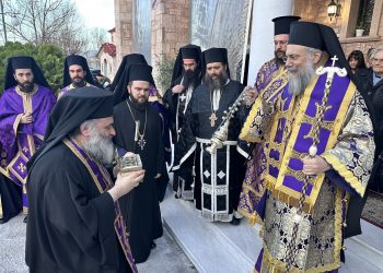 Τα “Άχραντα Πάθη του Κυρίου” από σήμερα και για τέσσερις ημέρες στα Τρίκαλα (ΕΙΚΟΝΕΣ)