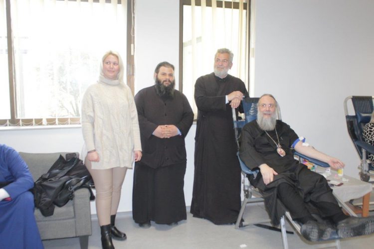 Προσφορά ζωής από Κλήρο και λαό της Πύλης