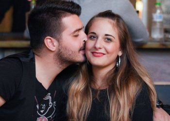 Συγκλονισμένοι οι κάτοικοι του Βόλου: «Έμπειρος οδηγός, μέσα στα μηχανάκια ήταν τα παιδιά αυτά – «Δάκρυσα, καταπληκτικό παιδί» (BINTEO)