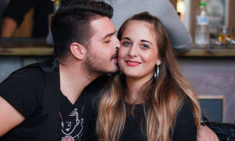 Συγκλονισμένοι οι κάτοικοι του Βόλου: «Έμπειρος οδηγός, μέσα στα μηχανάκια ήταν τα παιδιά αυτά – «Δάκρυσα, καταπληκτικό παιδί» (BINTEO)
