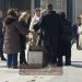 Καρδίτσα: Τραυματίστηκε ελαφρά στο πρόσωπο γυναίκα από πτώση στο προβληματικό δάπεδο μπροστά στο σιντριβάνι (ΕΙΚΟΝΑ)