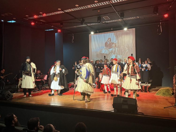Τρικαλινή τιμή και δόξα στο Ιερό κι Αθάνατο ’21 (ΕΙΚΟΝΕΣ)