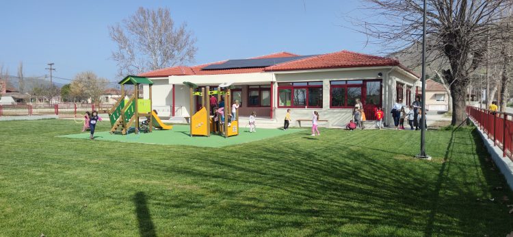 Επιστροφή στην κανονικότητα στα σχολεία της Φαρκαδόνας μετά τον Daniel