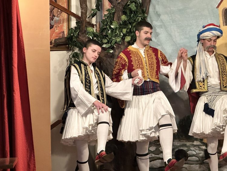 ΓΕΧΑ Τρικάλων: Συγκίνησε και ενέπνευσε ο “Νικηταράς ο Τουρκοφάγος” (ΕΙΚΟΝΕΣ)