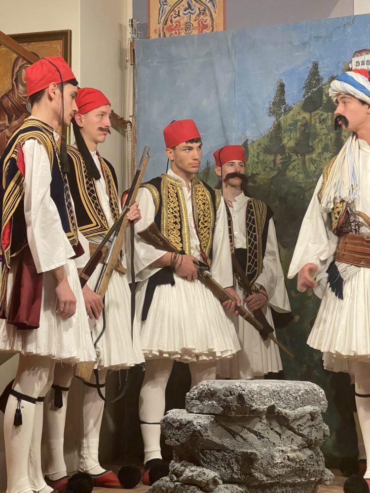 ΓΕΧΑ Τρικάλων: Συγκίνησε και ενέπνευσε ο “Νικηταράς ο Τουρκοφάγος” (ΕΙΚΟΝΕΣ)