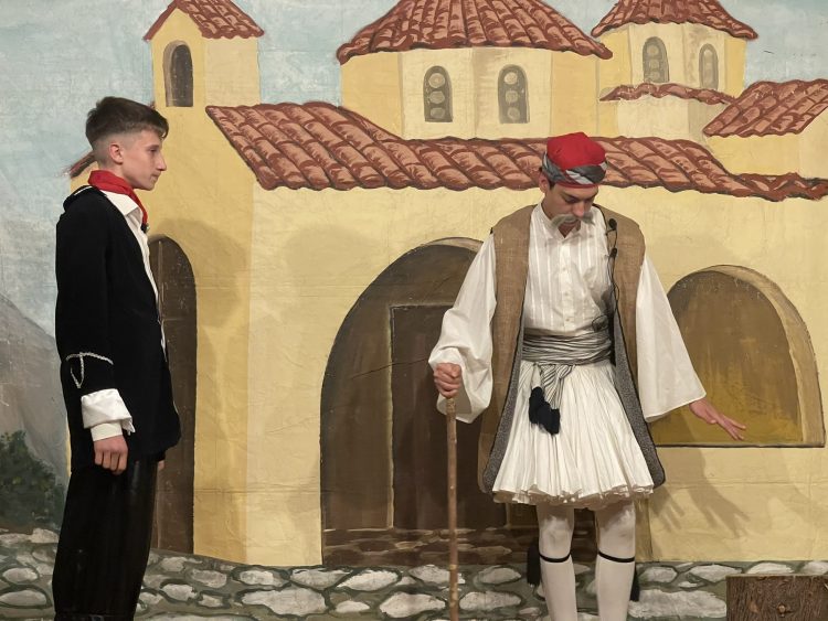 ΓΕΧΑ Τρικάλων: Συγκίνησε και ενέπνευσε ο “Νικηταράς ο Τουρκοφάγος” (ΕΙΚΟΝΕΣ)