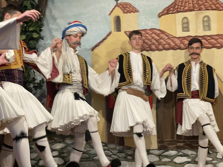 ΓΕΧΑ Τρικάλων: Συγκίνησε και ενέπνευσε ο “Νικηταράς ο Τουρκοφάγος” (ΕΙΚΟΝΕΣ)